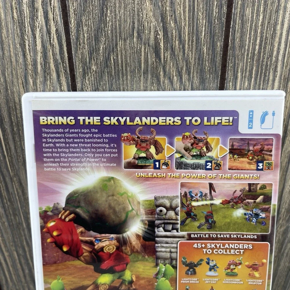 Skylanders Giants (Nintendo Wii, 2012) Tested Working